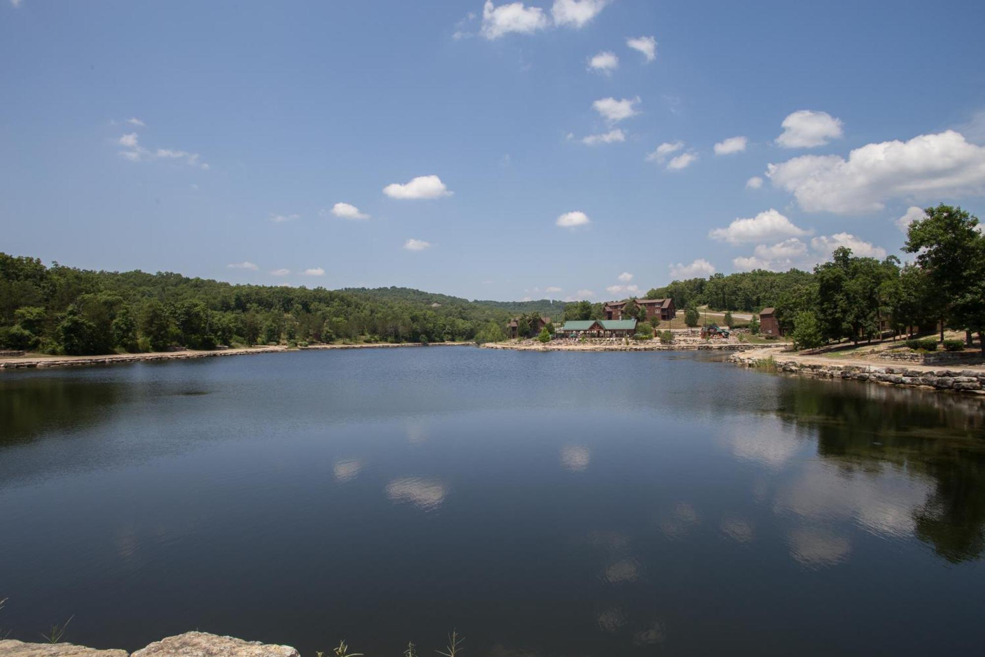 Makin Memories Lodge Cabin Branson West Eksteriør billede